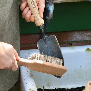 Garden Brush