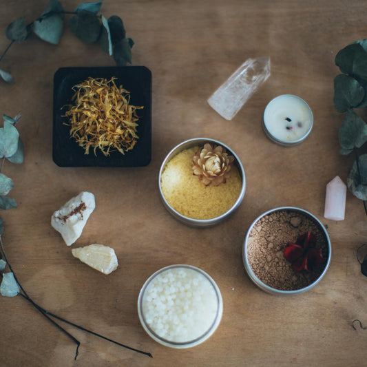 Product containers for DIY skincare balms, lotions, moisturizer or zero waste deodorant - compostable tins